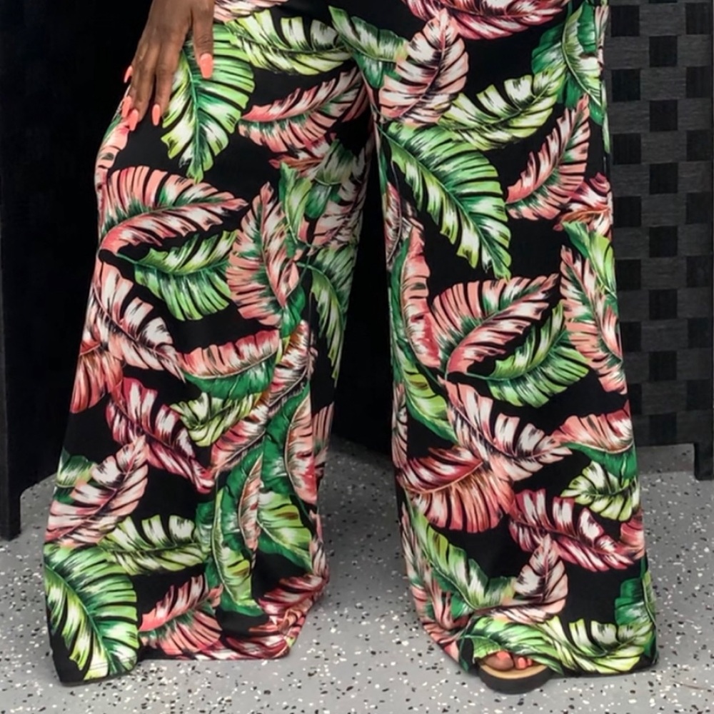 New Without Tags - Wide leg, Palm Leaf Jumpsuit - Picture 5 of 7